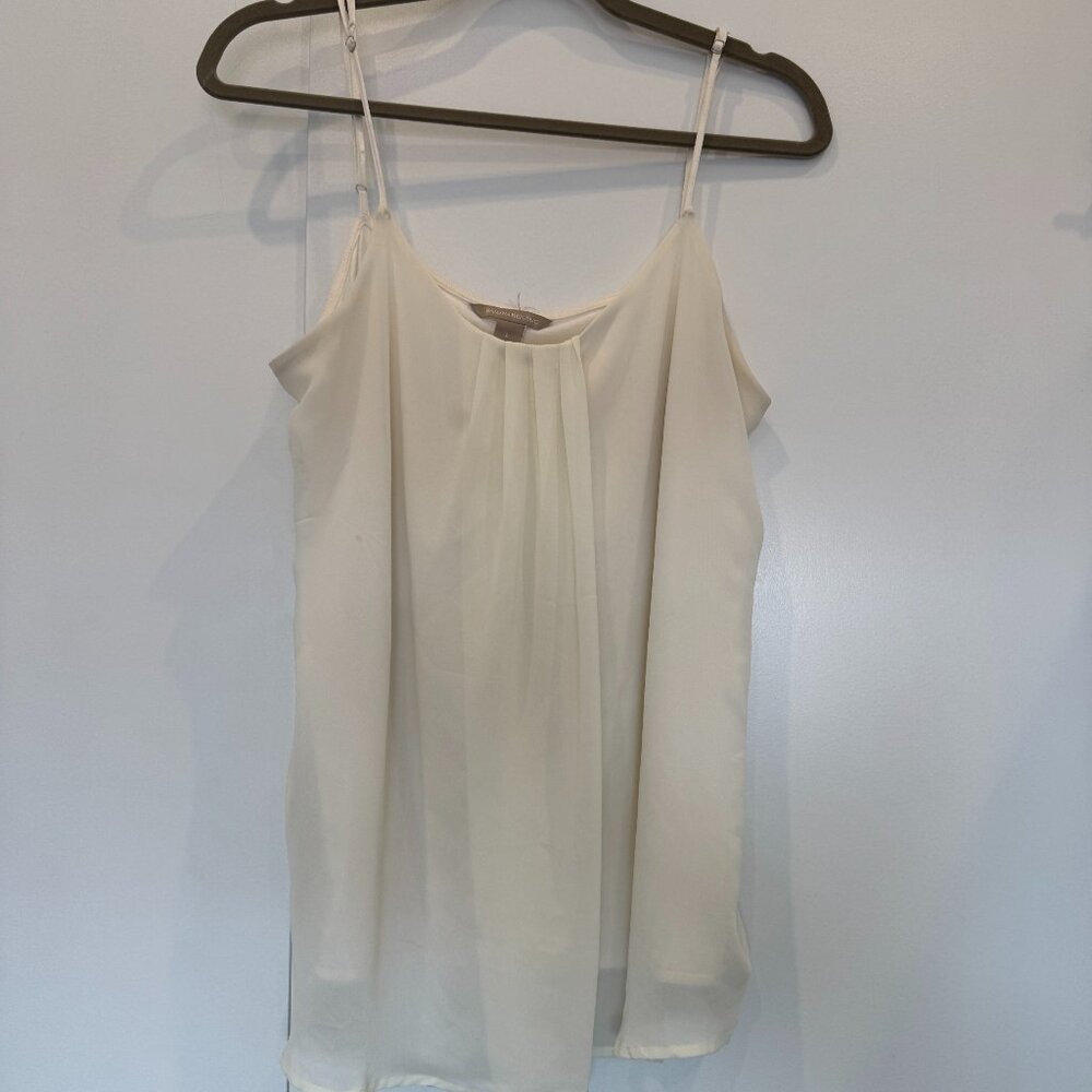 BANANA REPUBLIC Cream Layered Chiffon Cami – Size L